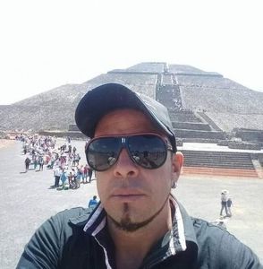 Meet your Posher, Rolando